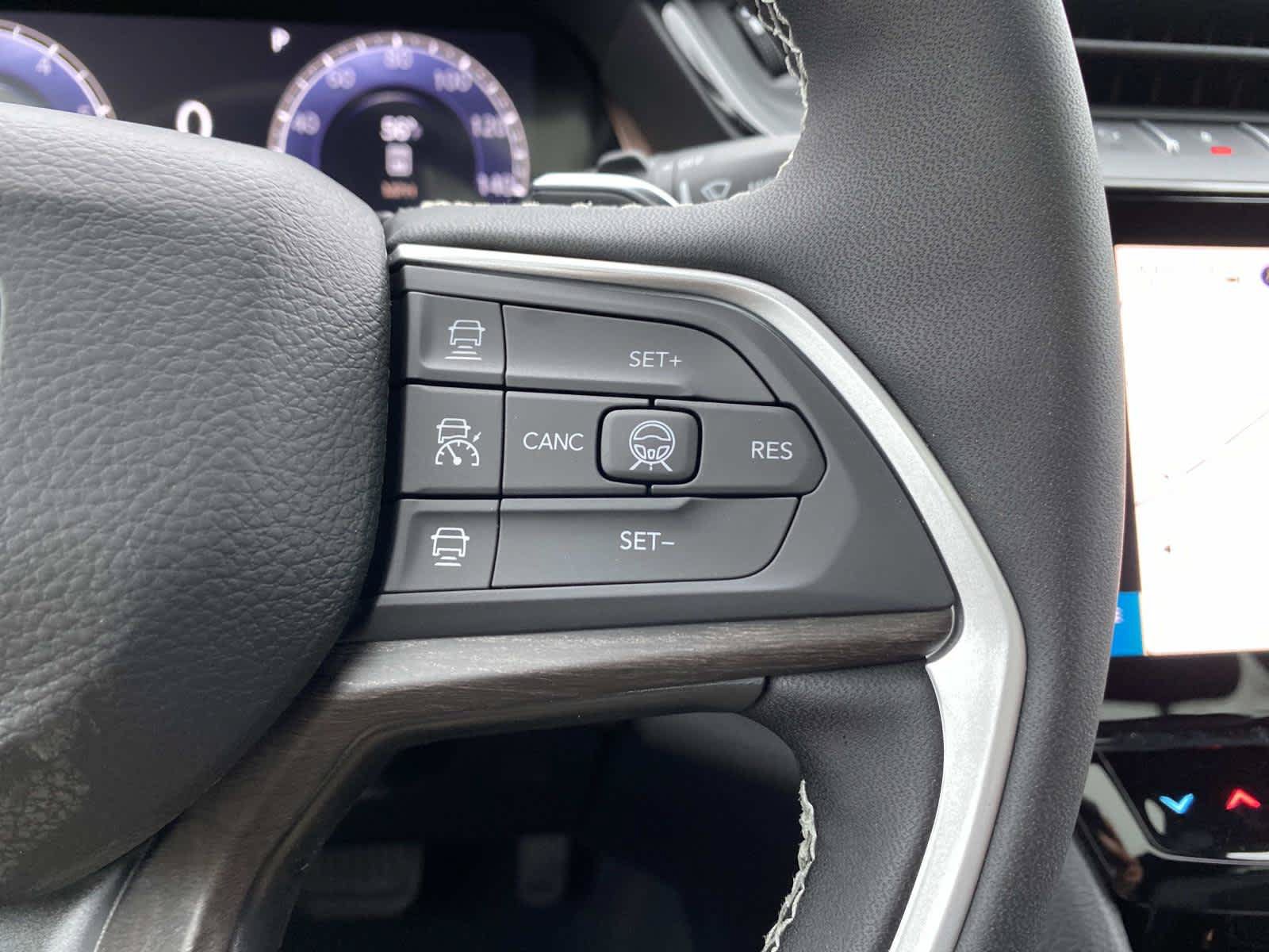 New 2026 Jeep Grand Cherokee Altitude AWD/4WD image 15