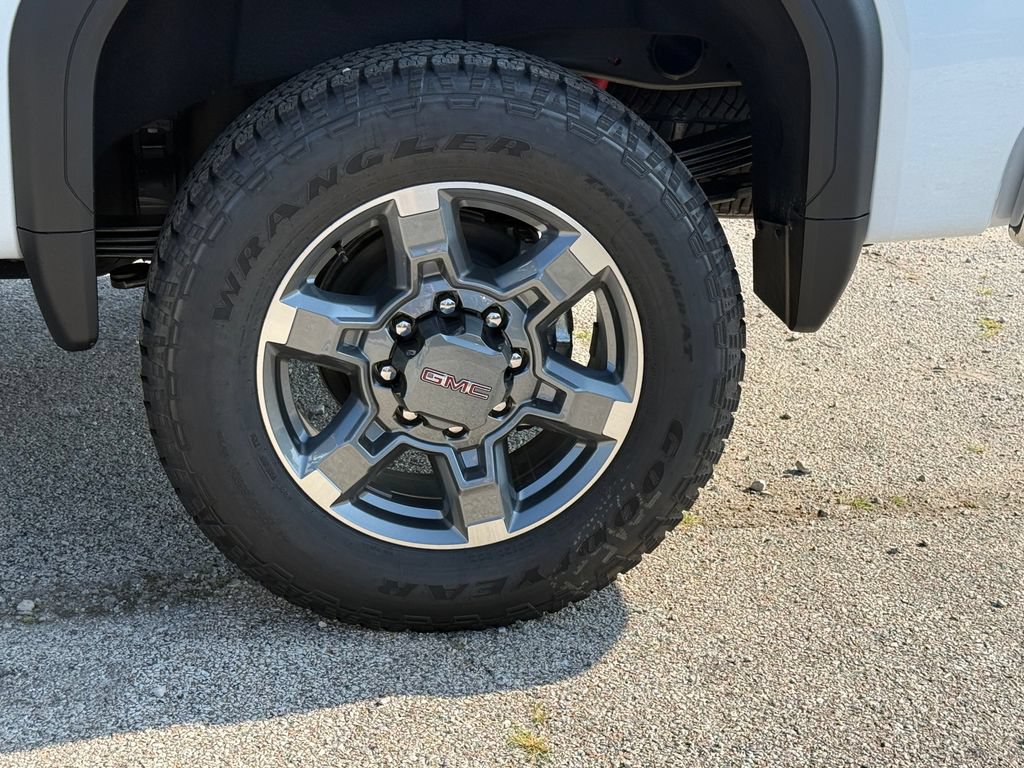 New 2026 GMC Sierra 2500 SLT w/ SLT Convenience Package AWD/4WD image 11