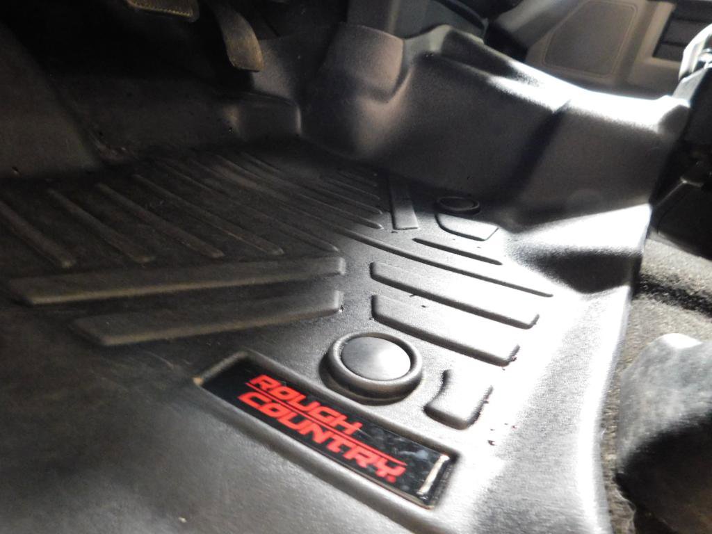 Used 2019 Ford F150 XLT image 11