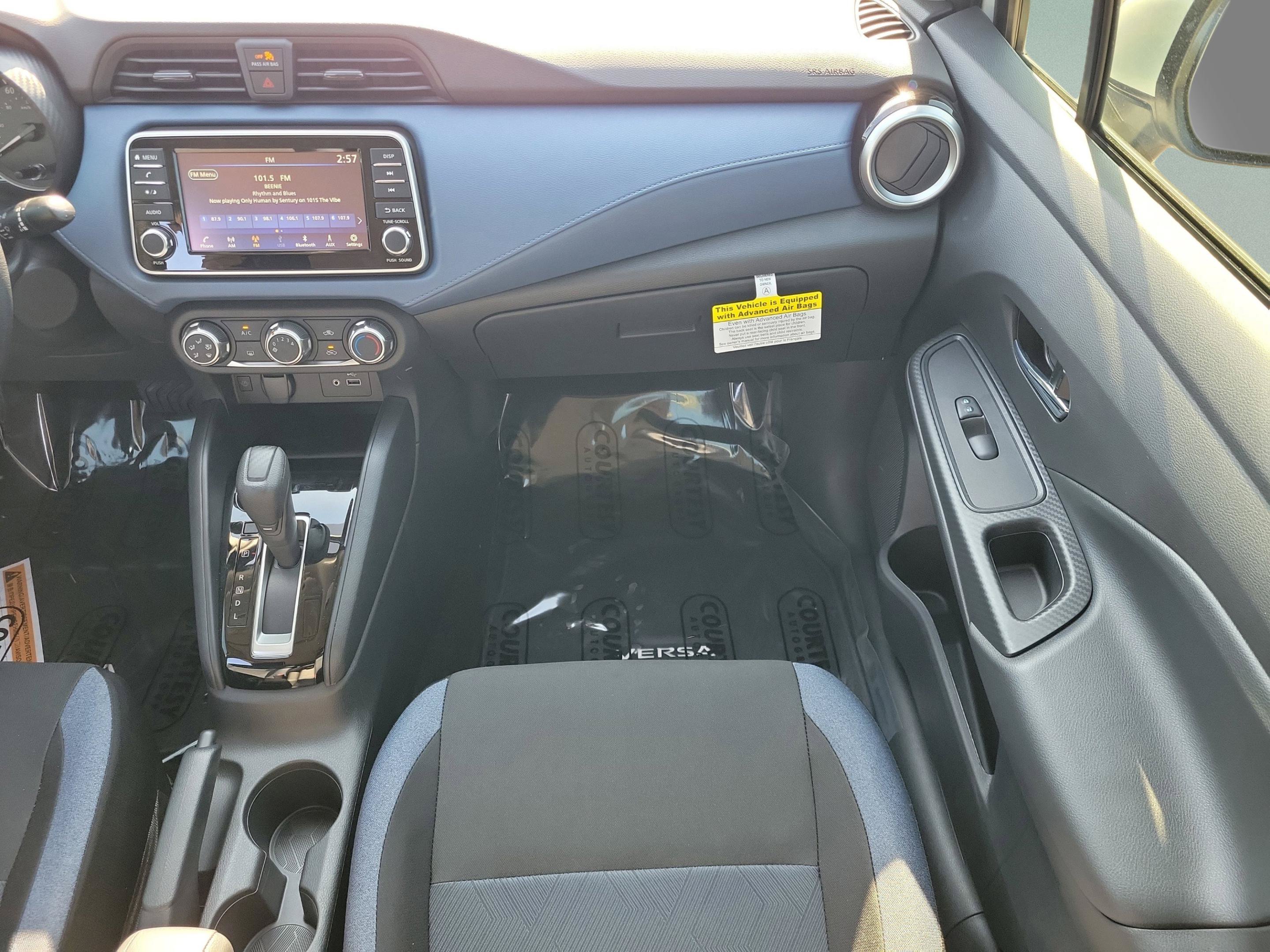 New 2025 Nissan Versa SV w/ Trunk Package FWD image 16