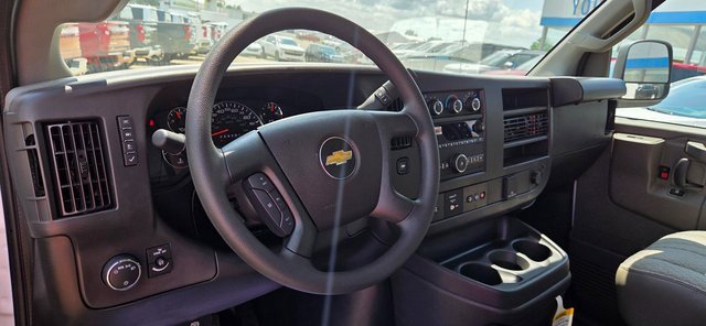 New 2025 Chevrolet Express 3500 Work Van w/ Power Convenience Package image 12