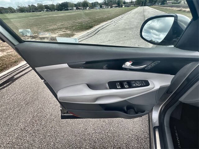 Used 2019 Kia Sorento SX w/ SX Touring Package image 21