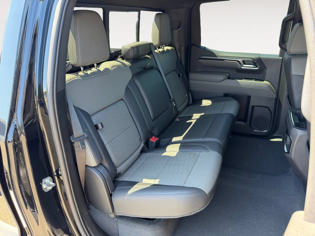 Used 2022 Chevrolet Silverado 1500 ZR2 w/ Technology Package AWD/4WD image 23