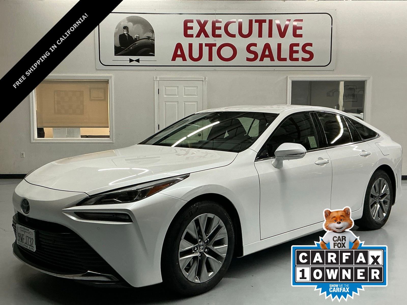 Used 2022 Toyota Mirai XLE w/ Advanced Technology Package image 1