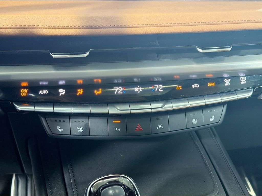 Used 2024 Cadillac XT4 Sport image 15