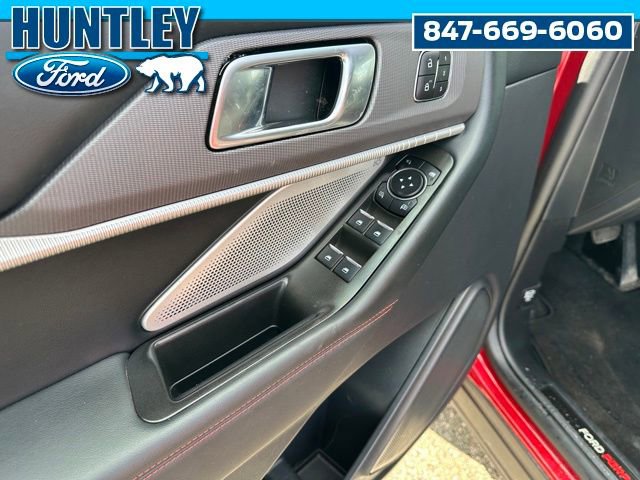 Used 2025 Ford Explorer ST AWD/4WD image 24