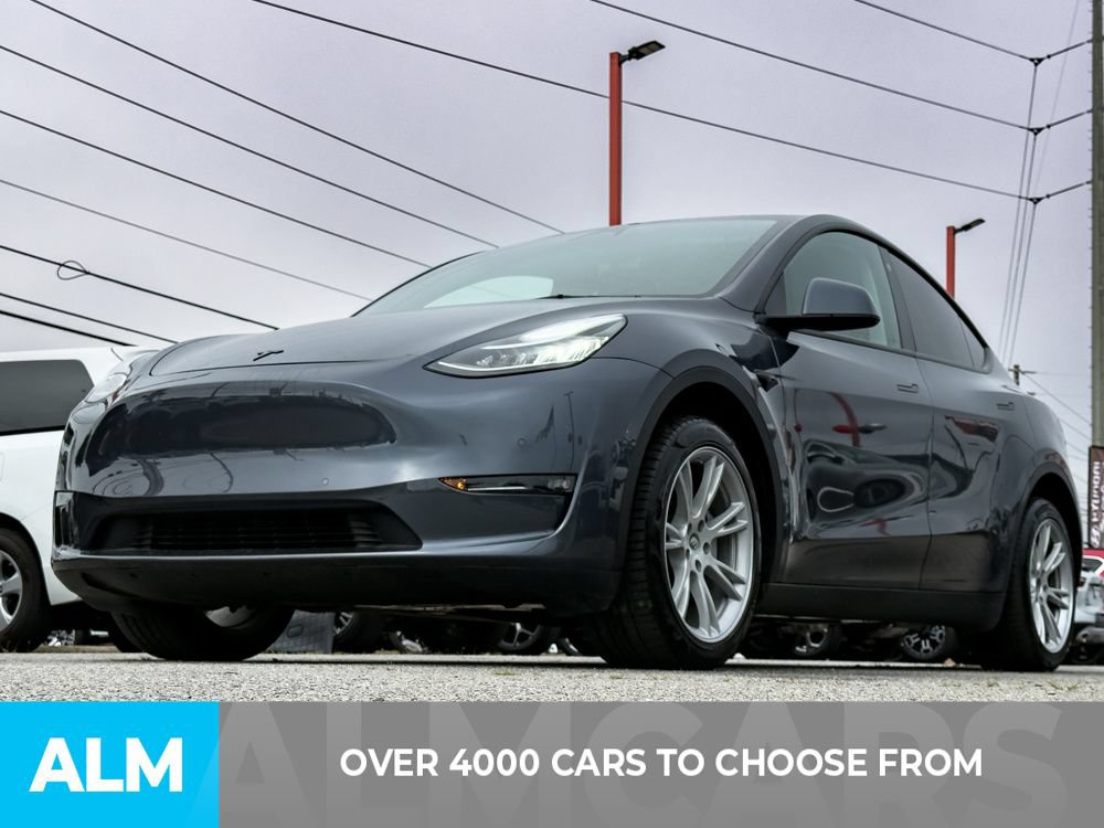 Used 2023 Tesla Model Y AWD image 2