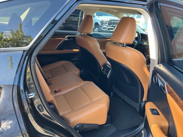 Used 2021 Lexus RX 350L Premium w/ Premium Package AWD/4WD image 17