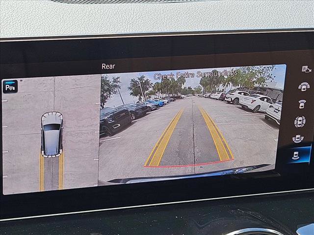 Used 2023 Mercedes-Benz GLB 250 4MATIC image 13