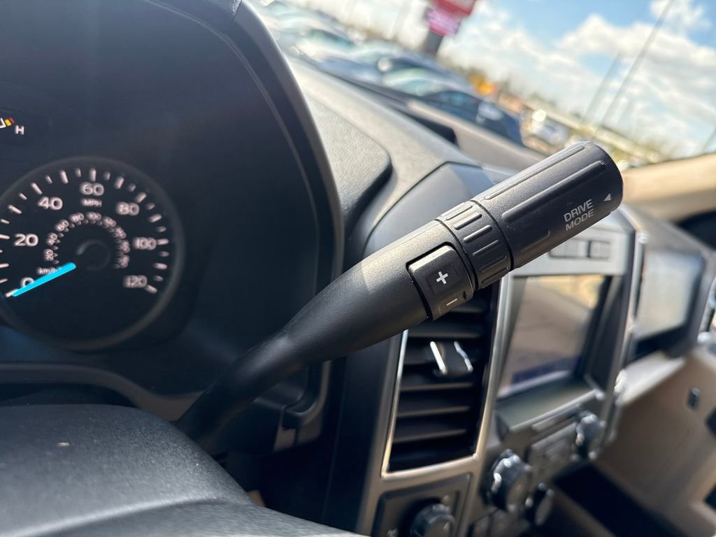 Used 2020 Ford F150 XLT w/ Equipment Group 302A Luxury image 23