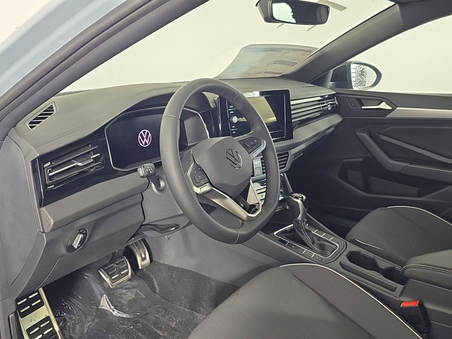 New 2026 Volkswagen Jetta Sport FWD image 2