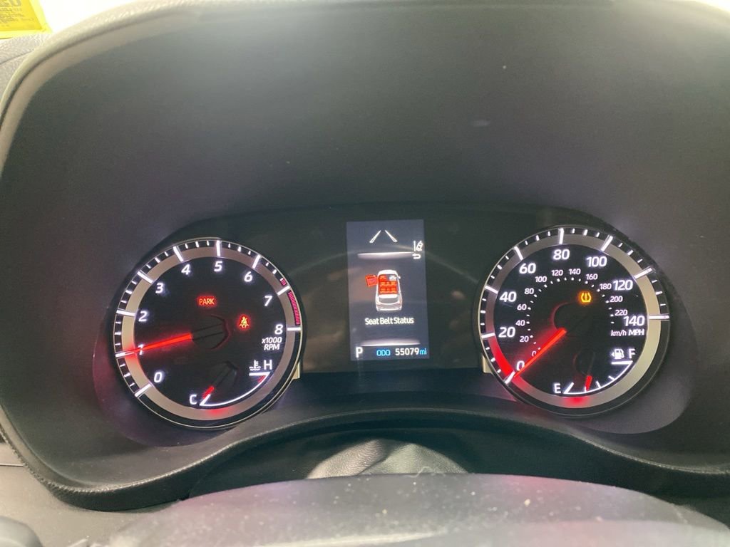 Certified 2021 Toyota Highlander LE AWD/4WD image 24