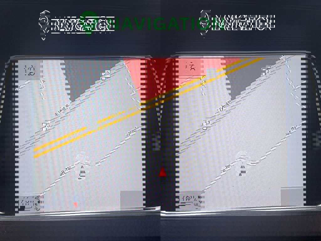 Used 2014 Mercedes-Benz E 350 Sedan image 24