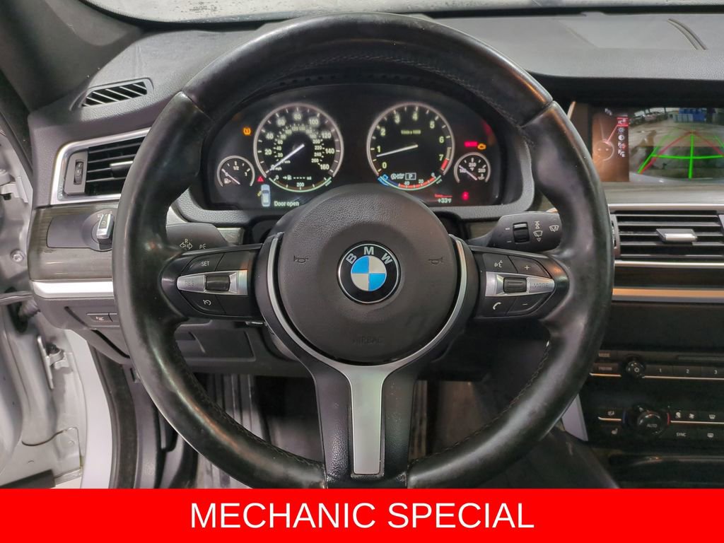 Used 2015 BMW 550i Gran Turismo xDrive image 23
