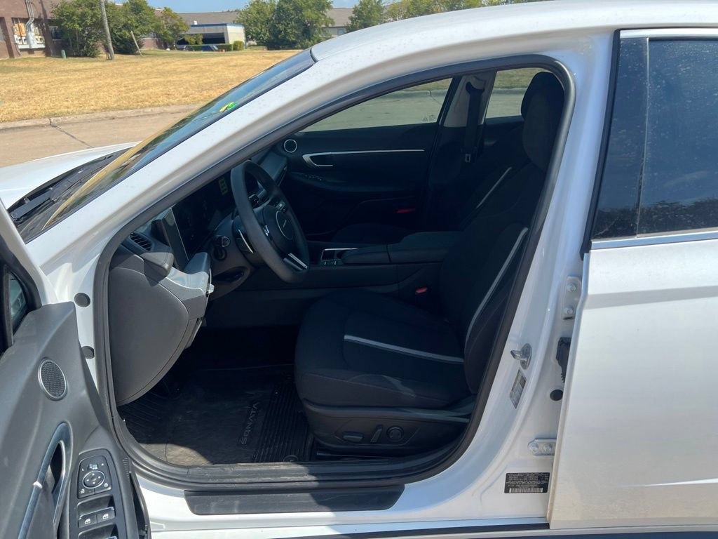 Used 2024 Hyundai Sonata SEL FWD image 8