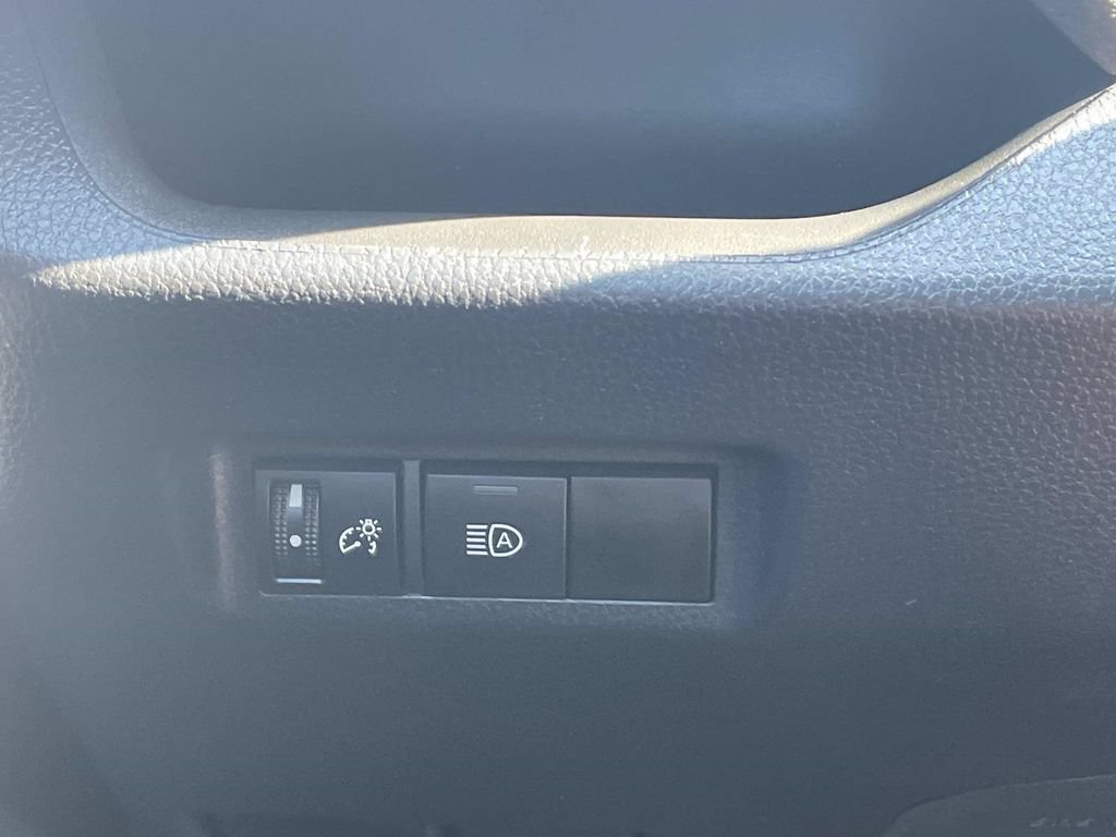 Used 2023 Toyota RAV4 LE FWD image 25