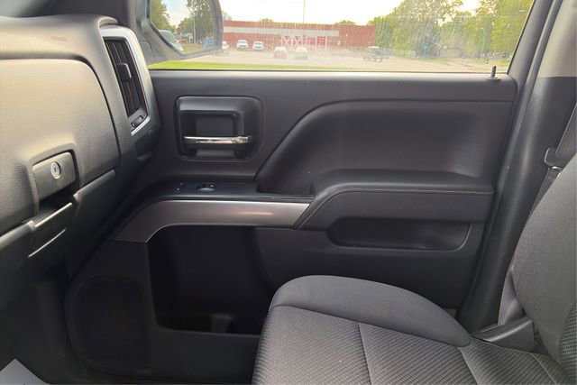 Used 2015 Chevrolet Silverado 2500 LT w/ LT Convenience Package AWD/4WD image 20
