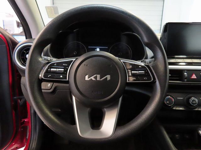 Used 2024 Kia Forte LXS image 8