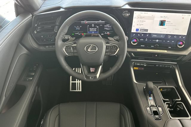 New 2026 Lexus TX 500h AWD w/ Technology Package image 12