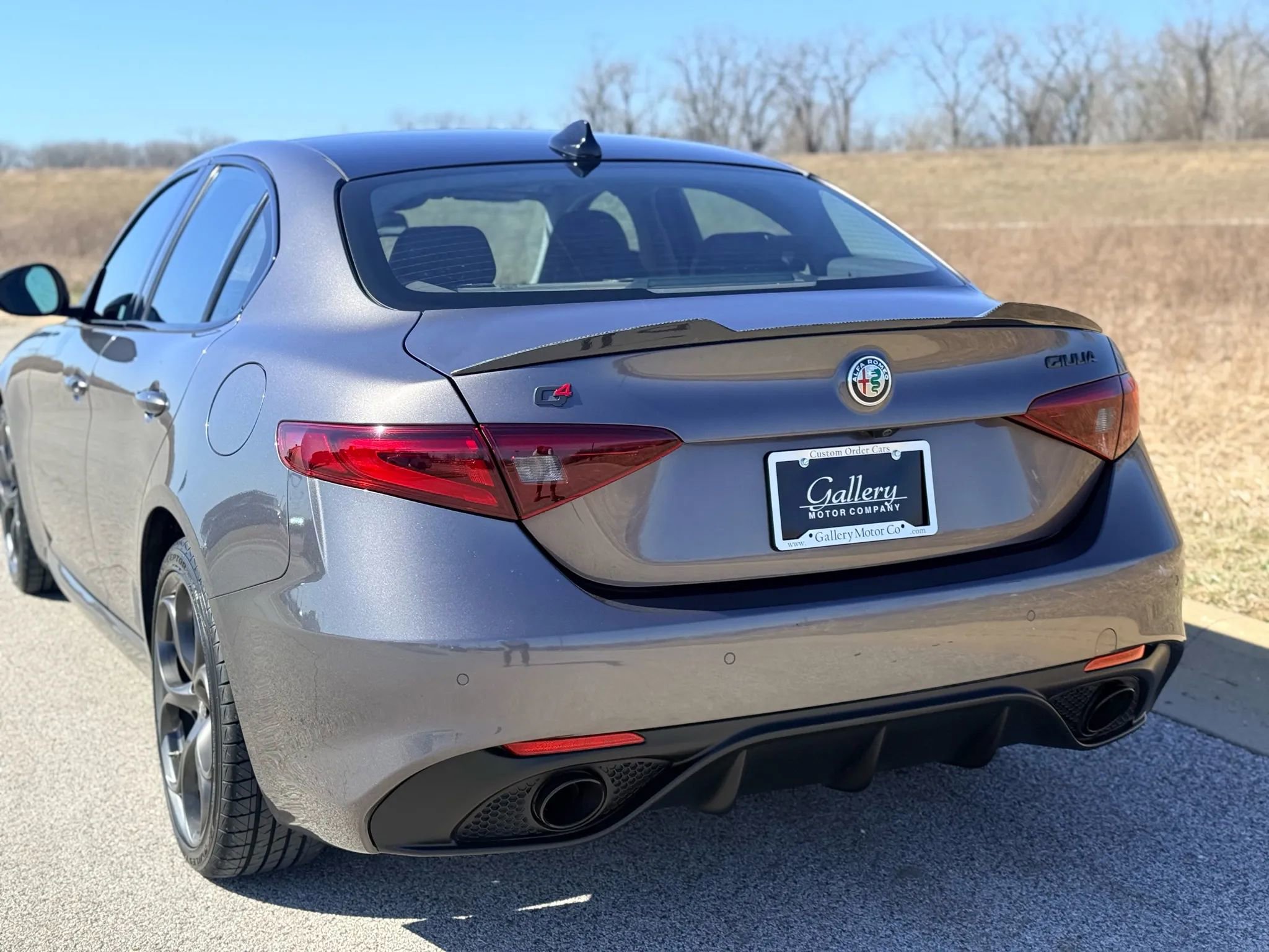 Used 2019 Alfa Romeo Giulia AWD w/ Quick Order Package 22J Sport image 12