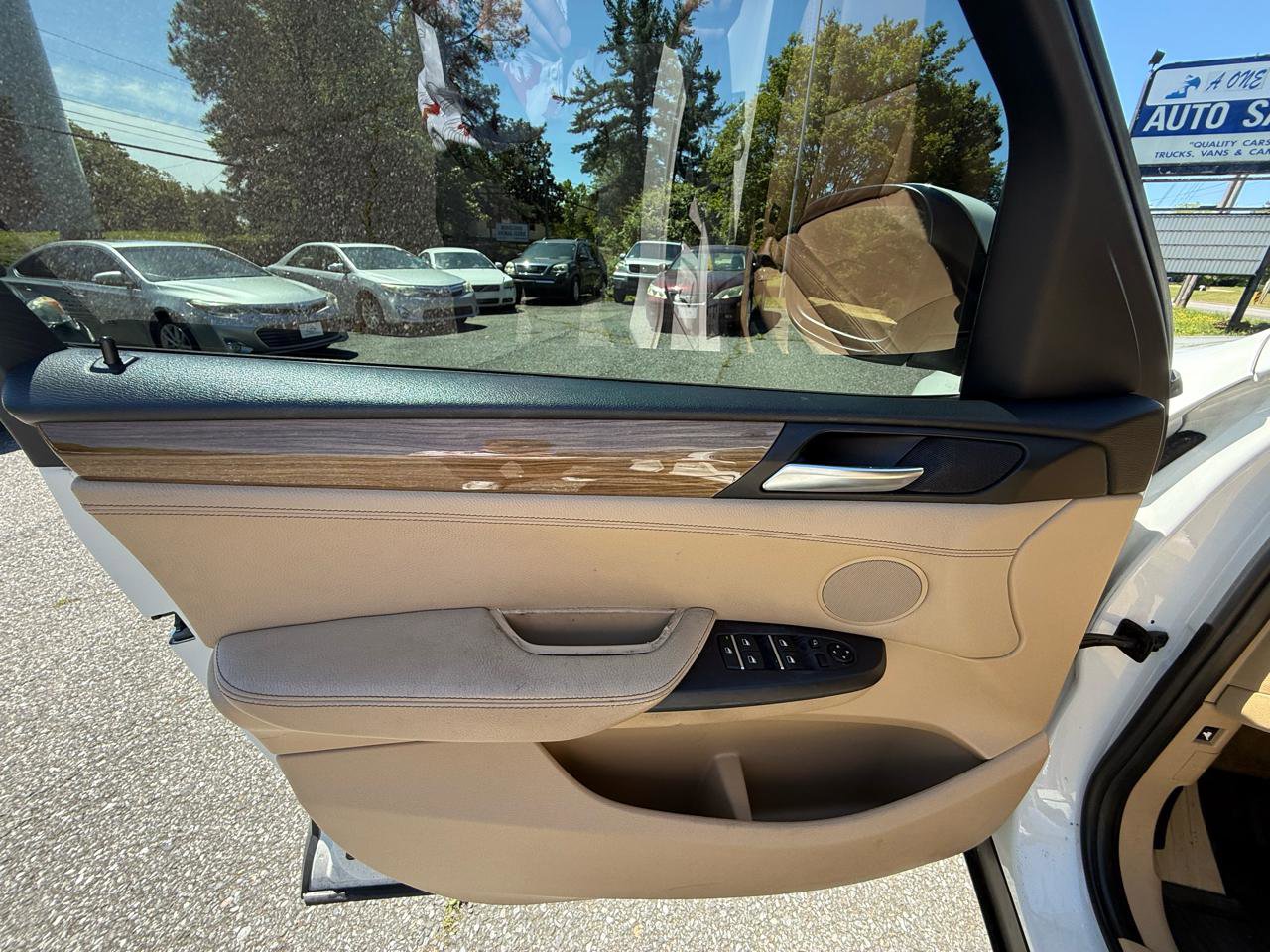 Used 2011 BMW X3 xDrive28i AWD/4WD image 13