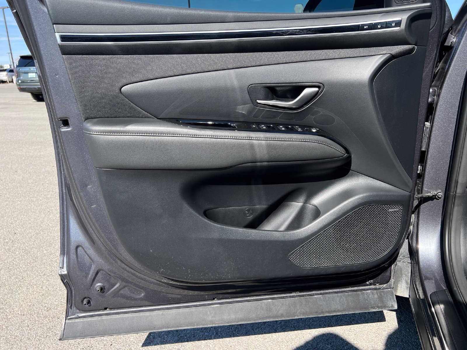 Used 2022 Hyundai Tucson Limited AWD/4WD image 10