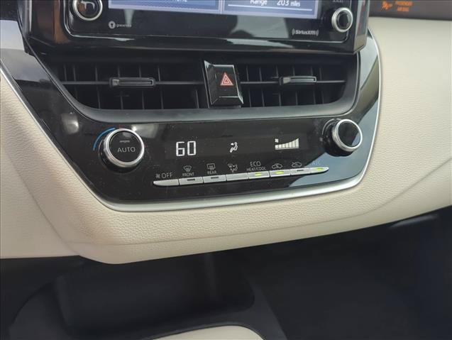 Used 2022 Toyota Corolla LE FWD image 19