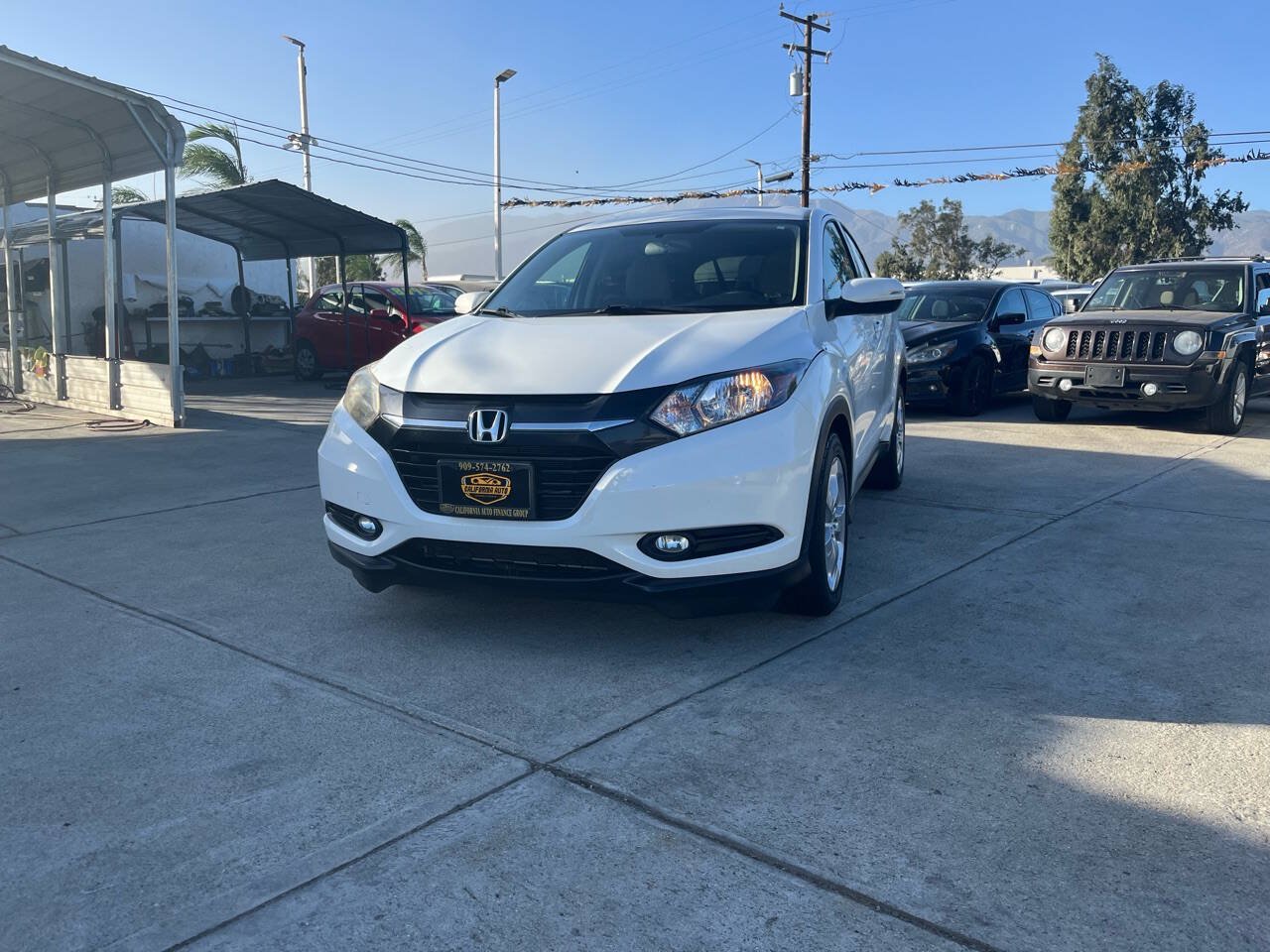 Used 2016 Honda HR-V EX image 3