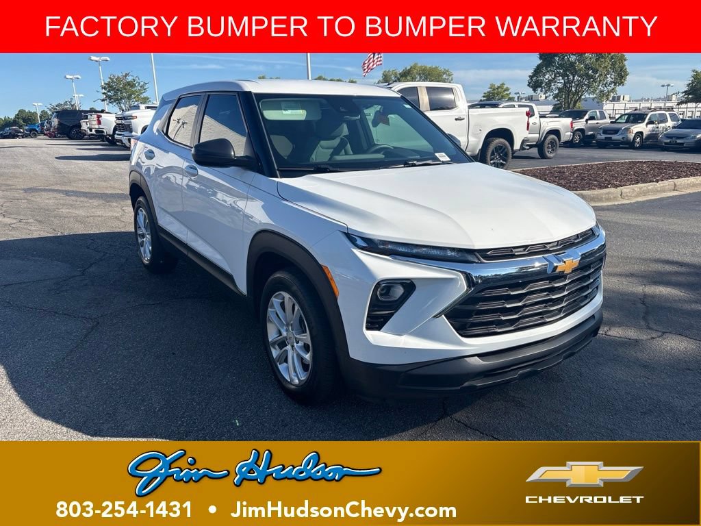 Used 2024 Chevrolet TrailBlazer LS w/ LS Convenience Package FWD image 1