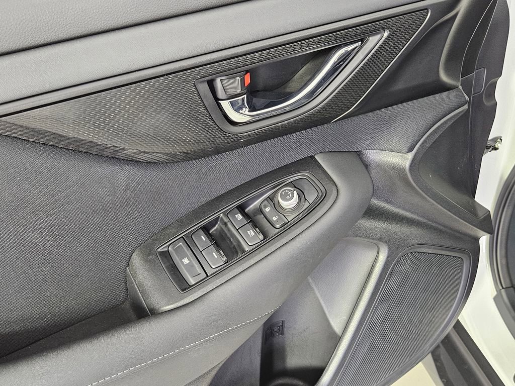 Certified 2025 Subaru Outback Premium image 12