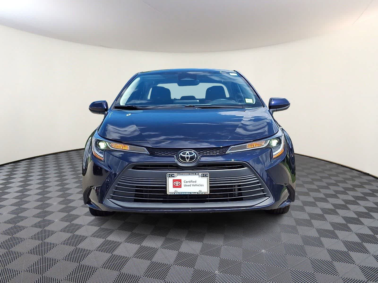 Certified 2024 Toyota Corolla LE FWD image 3
