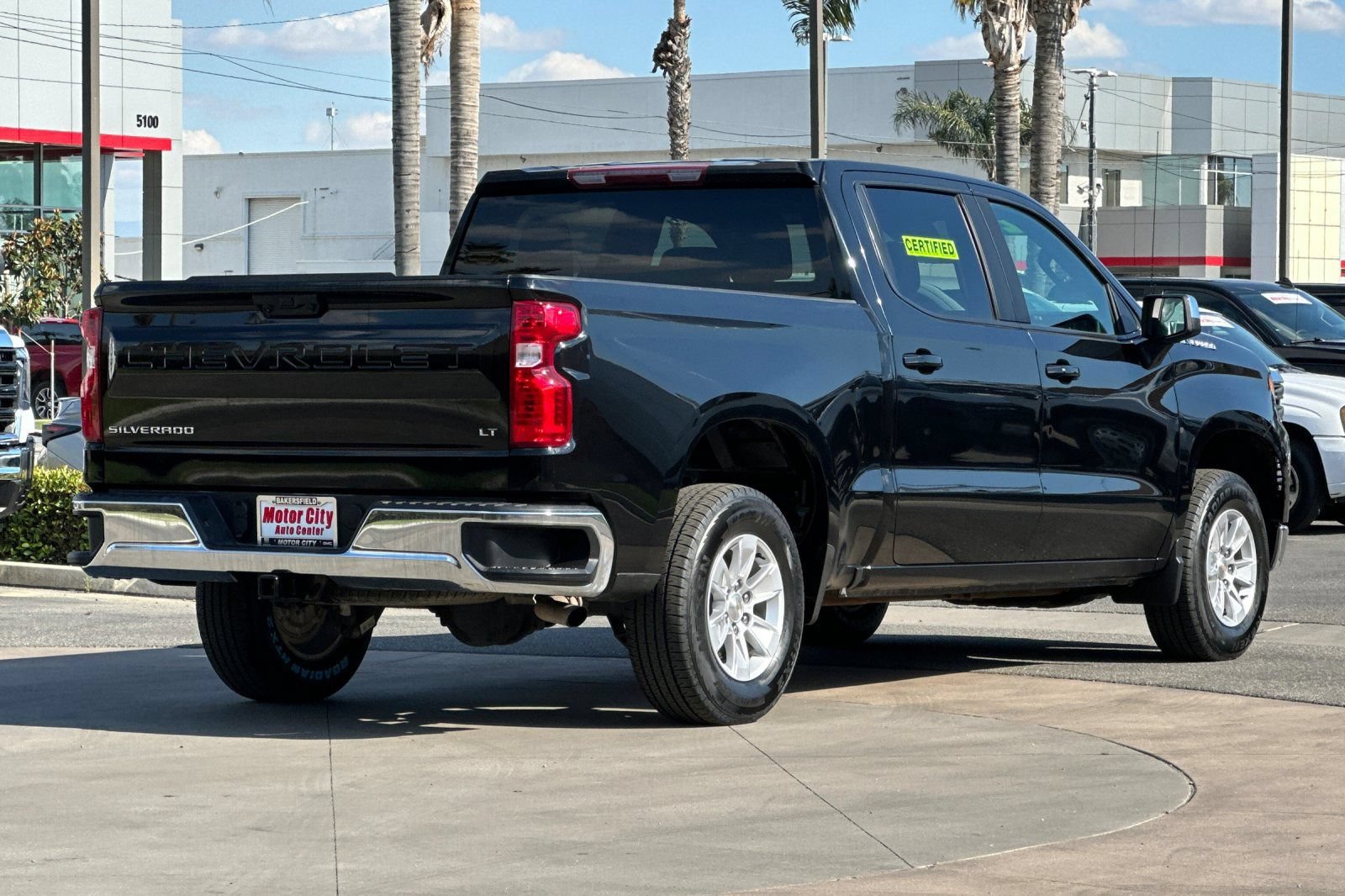 Certified 2025 Chevrolet Silverado 1500 LT RWD image 4