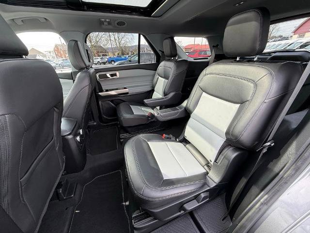 Certified 2022 Ford Explorer XLT w/ Equipment Group 202A image 26