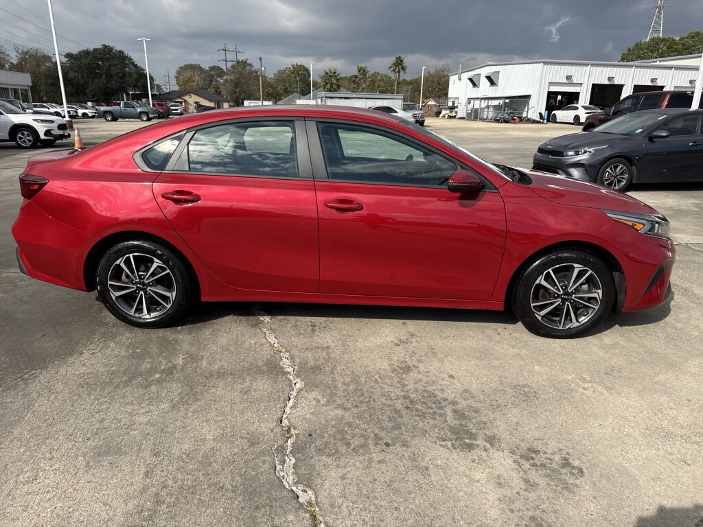 Certified 2024 Kia Forte LXS w/ LXS Technology Package image 11