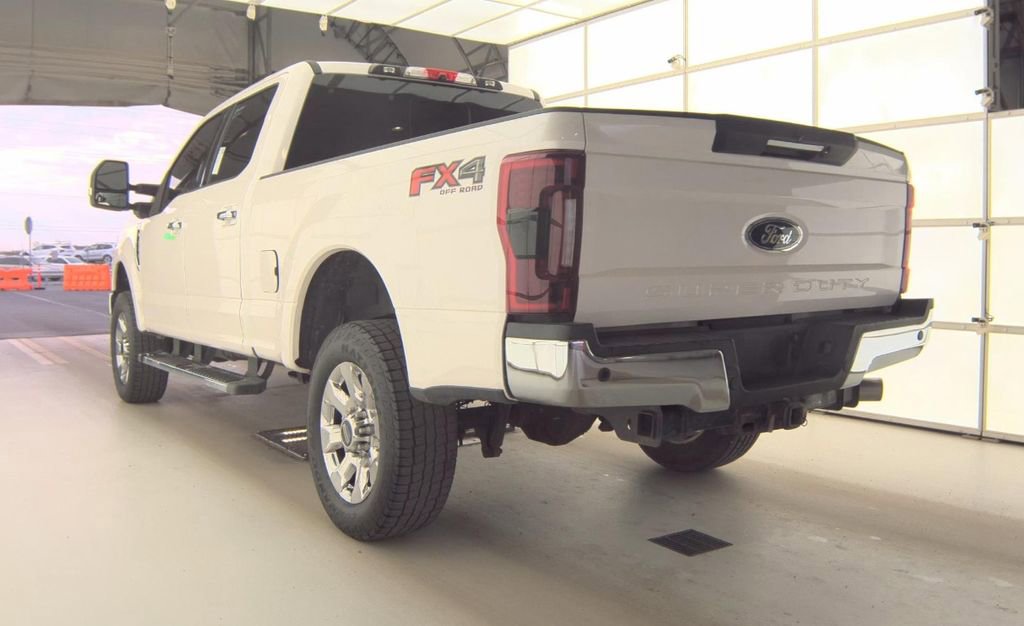 Used 2018 Ford F250 Lariat w/ Lariat Ultimate Package image 6