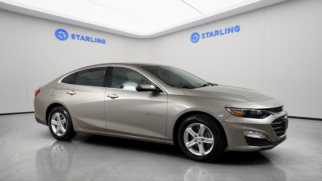 Certified 2024 Chevrolet Malibu LT FWD image 12