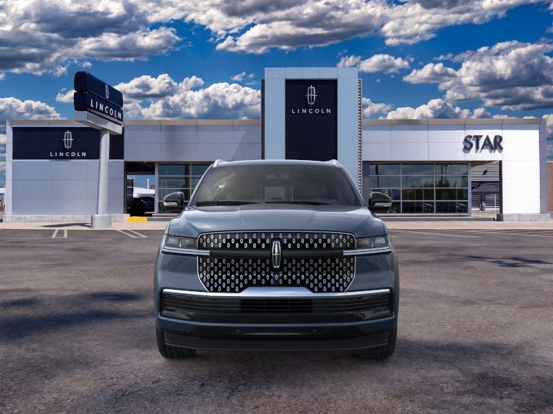 New 2026 Lincoln Navigator L Reserve AWD/4WD image 6