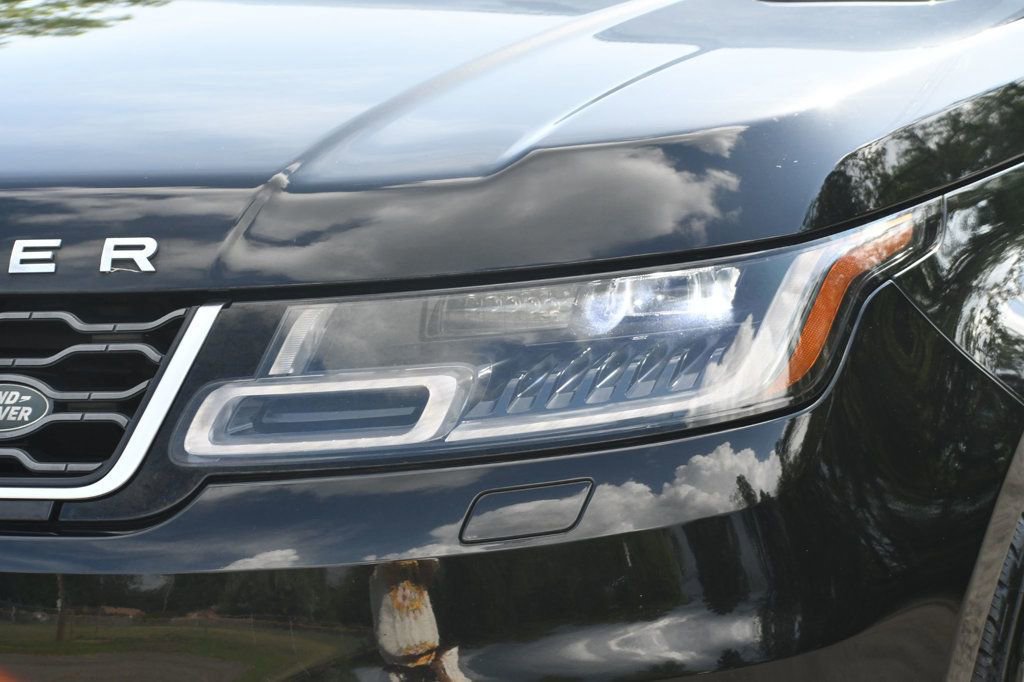 Used 2020 Land Rover Range Rover Sport HSE image 6