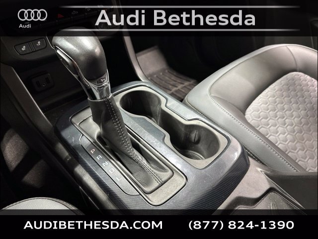 Used 2022 Chevrolet Colorado Z71 AWD/4WD image 25
