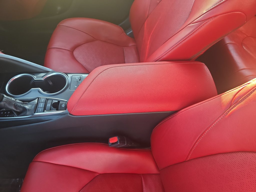 Used 2019 Toyota Camry XSE FWD image 22