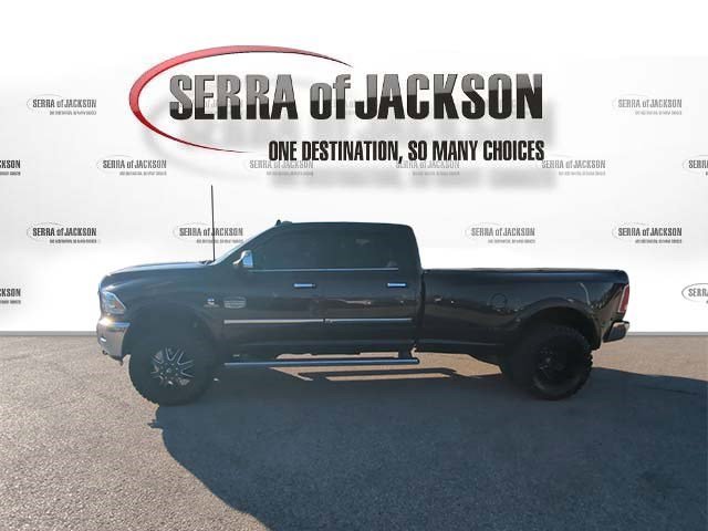 Used 2017 RAM 3500 Laramie Longhorn AWD/4WD image 6
