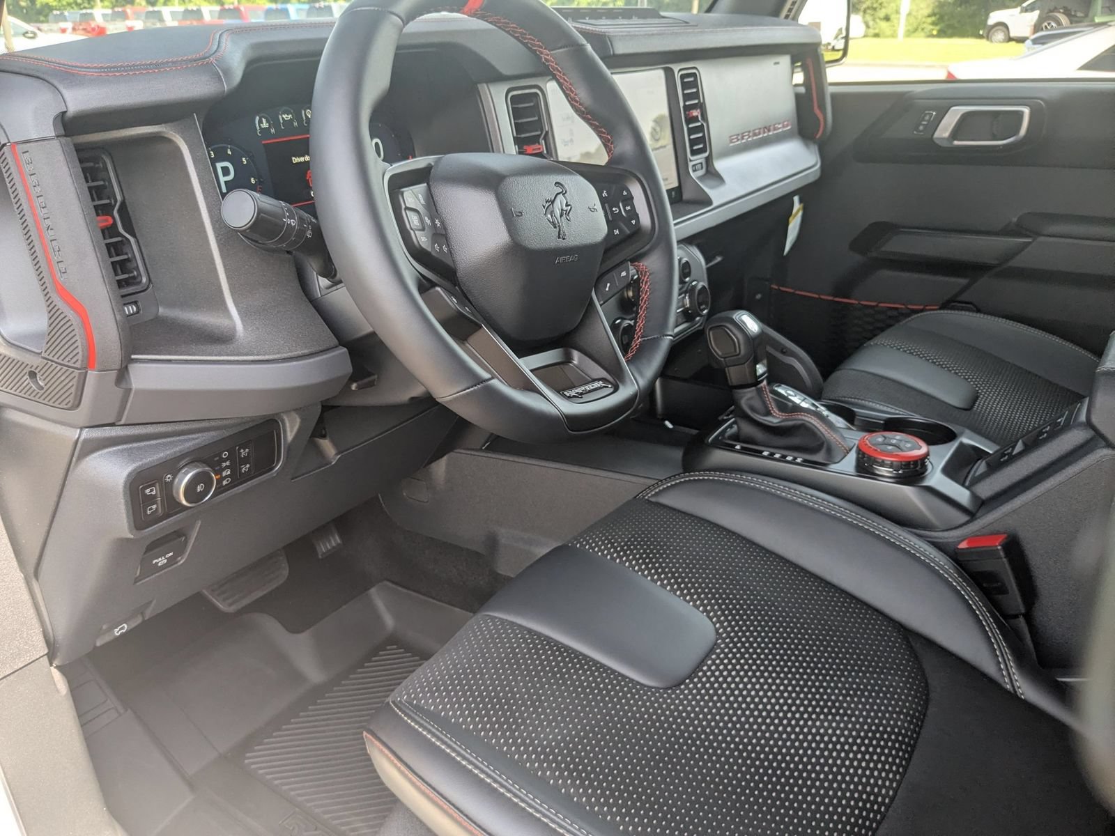 New 2026 Ford Bronco Raptor AWD/4WD image 15