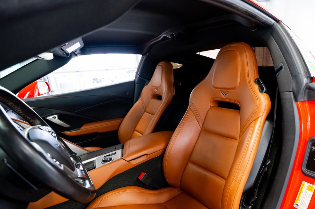 Used 2018 Chevrolet Corvette Z06 RWD image 34