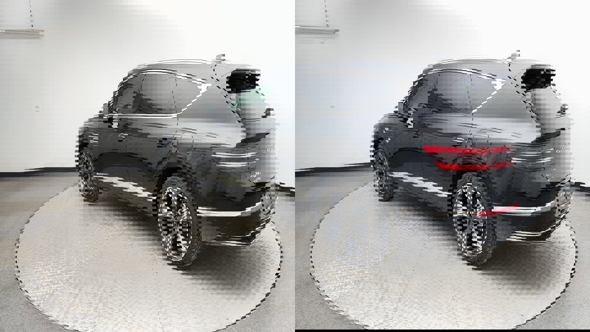 Certified 2026 Genesis GV80 3.5T Prestige image 4