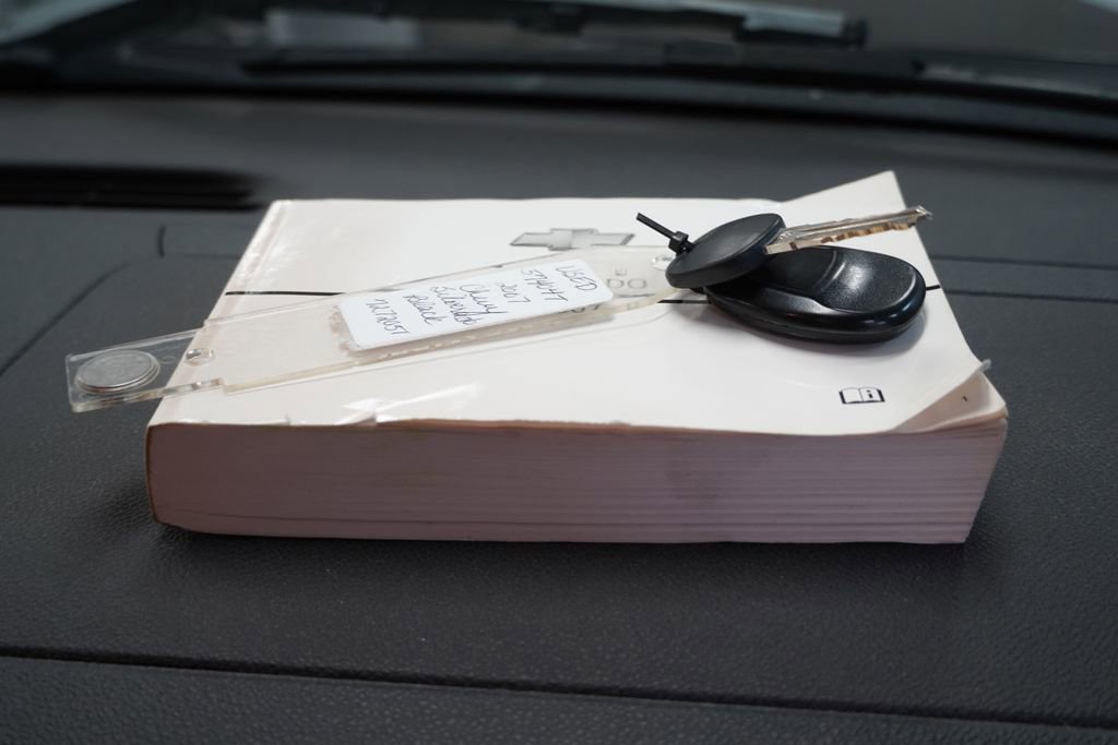 Used 2007 Chevrolet Silverado 1500 LT w/ Towing Package RWD image 37