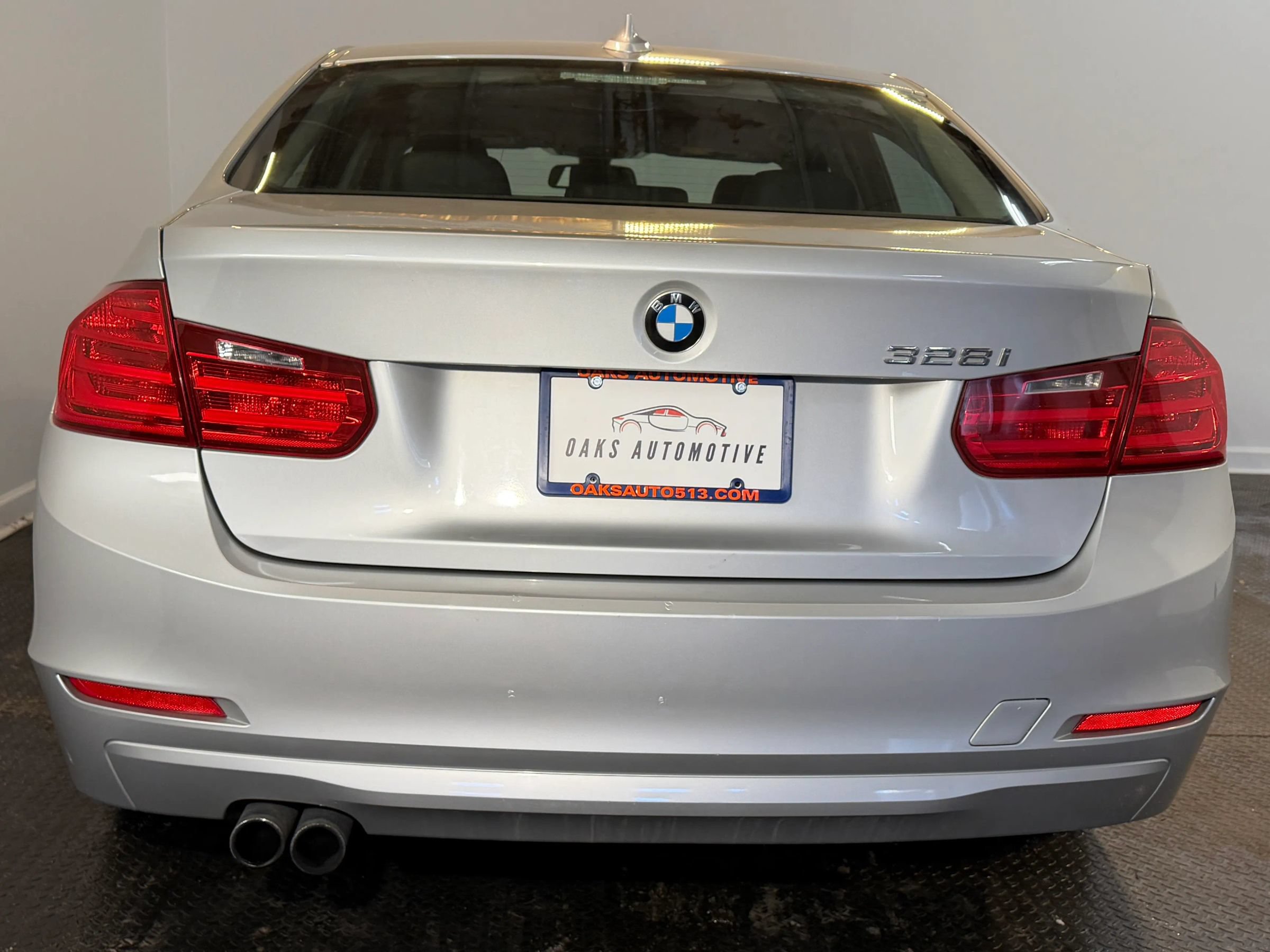 Used 2012 BMW 328i Sedan RWD image 6