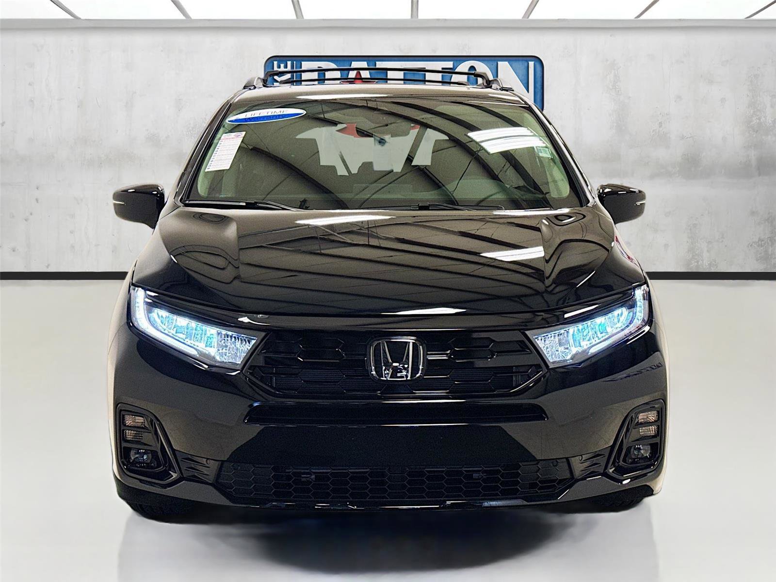 New 2026 Honda Odyssey Elite image 2