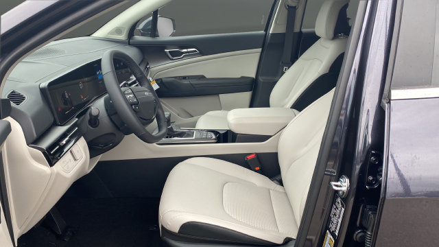 New 2027 Kia Sportage EX AWD/4WD image 9