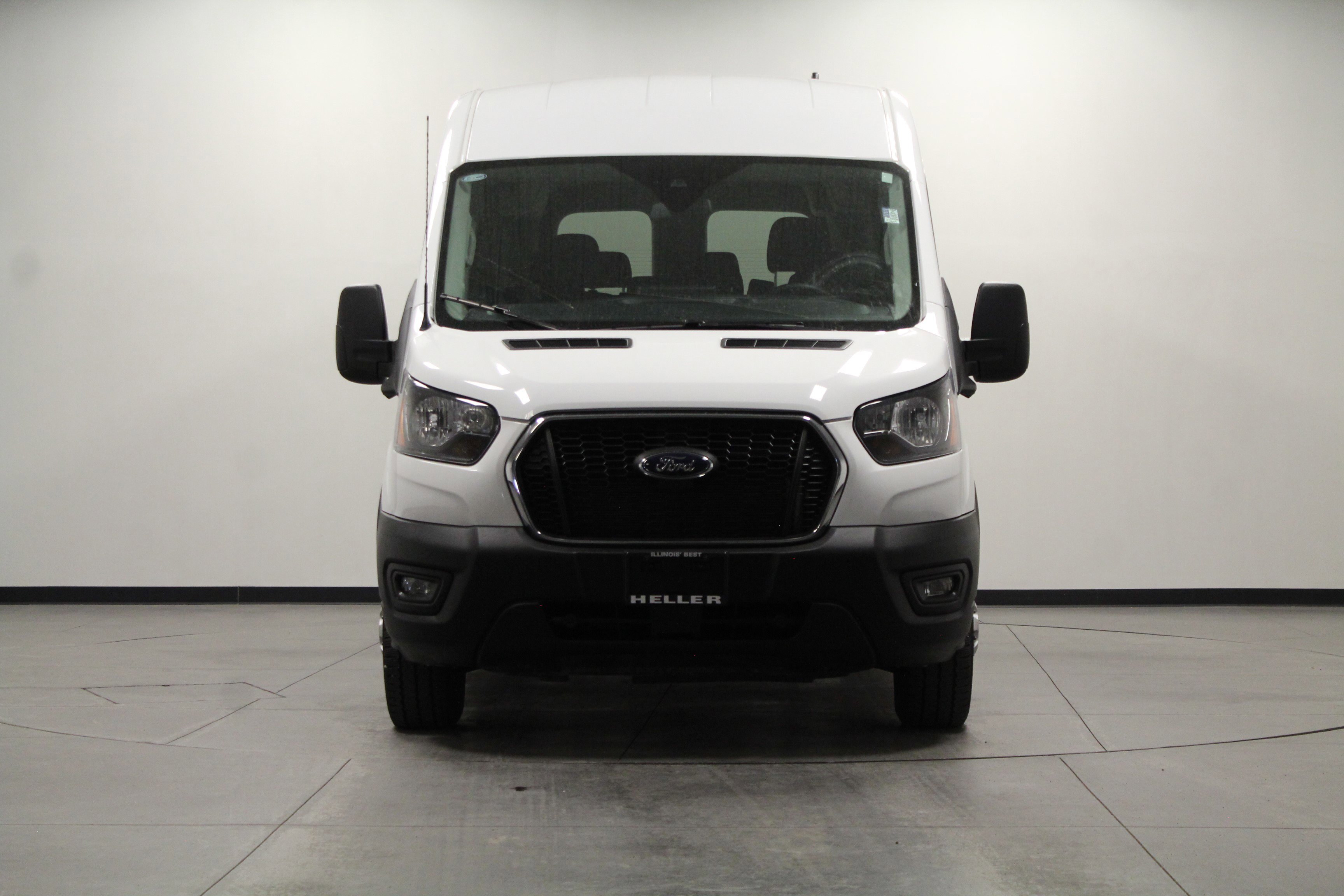 Used 2024 Ford Transit 350 XL image 9