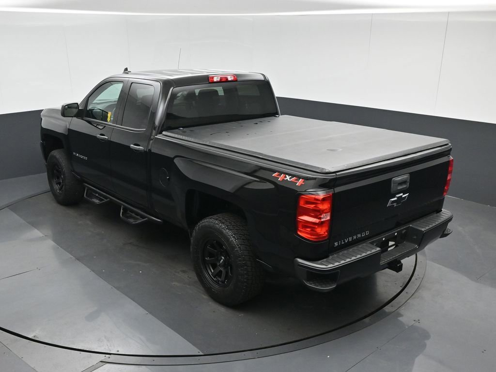 Used 2018 Chevrolet Silverado 1500 Custom w/ Custom Value Package AWD/4WD image 55
